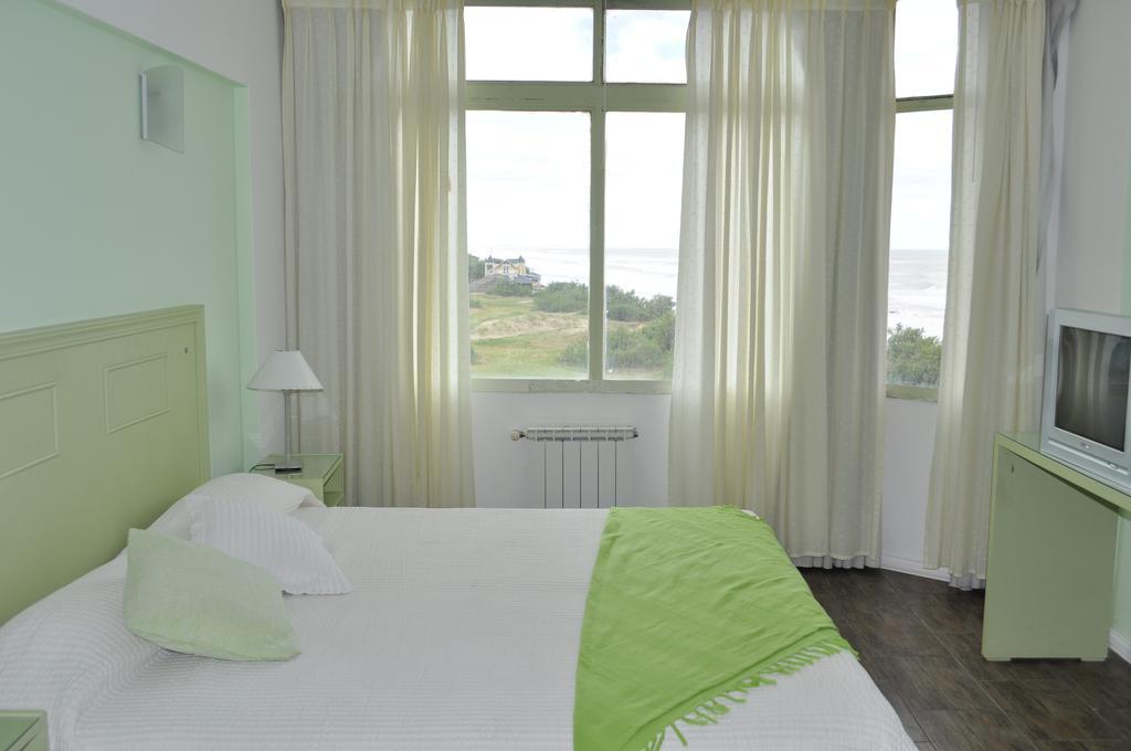 Hotel Golf Internacional Santa Teresita Exterior photo