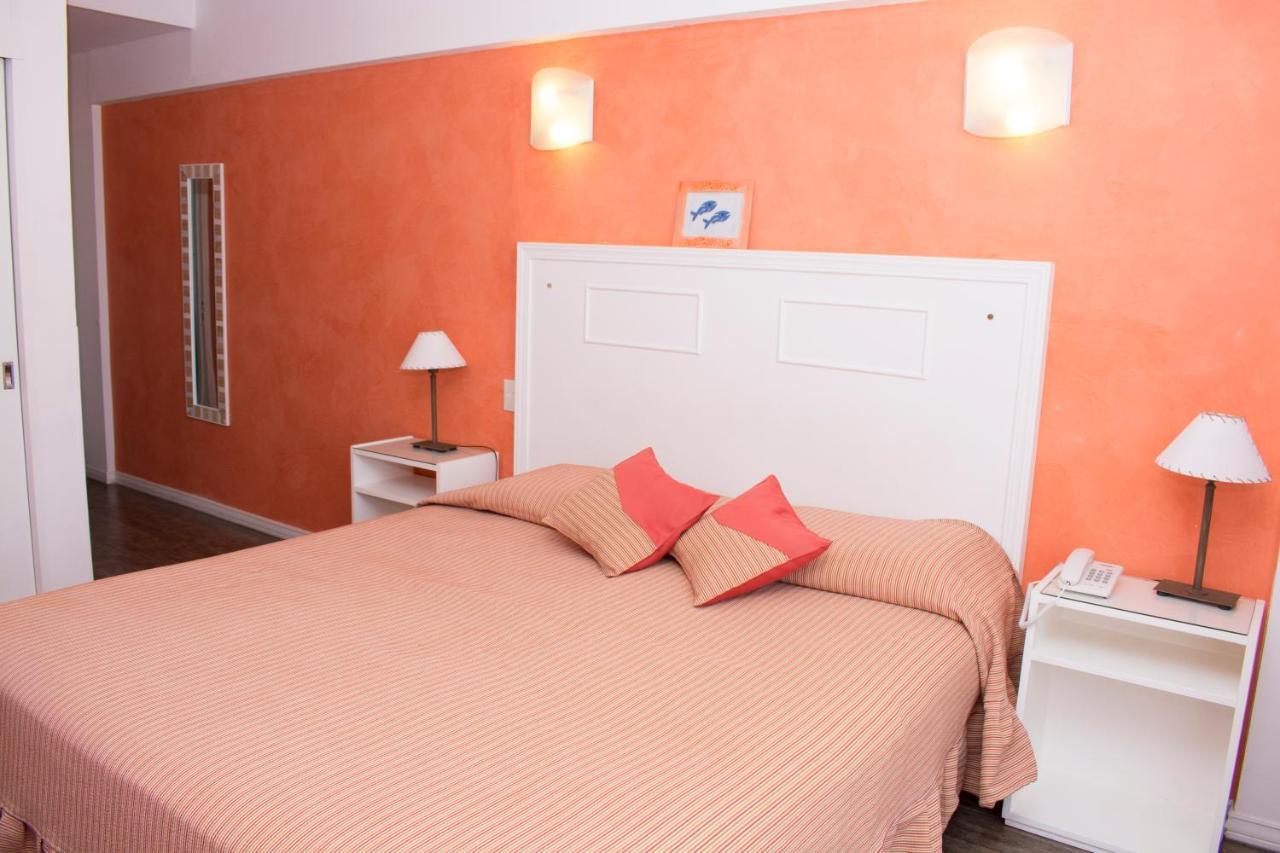 Hotel Golf Internacional Santa Teresita Exterior photo