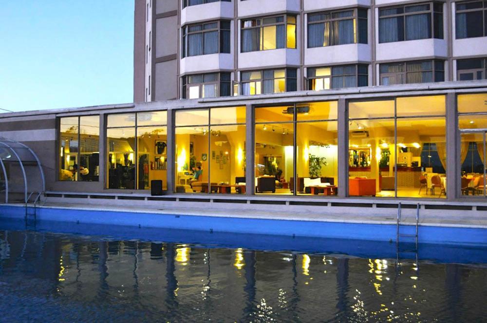 Hotel Golf Internacional Santa Teresita Exterior photo